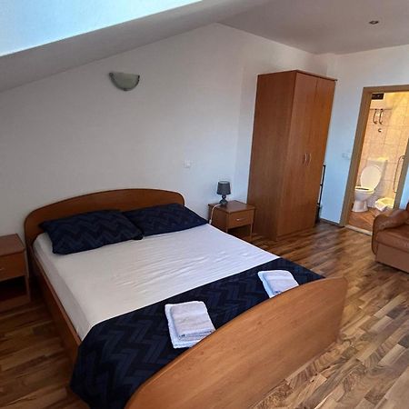 Apartman Senka Podgora Exteriér fotografie
