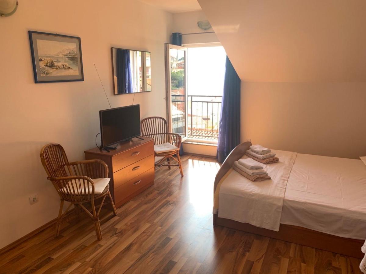 Apartman Senka Podgora Exteriér fotografie