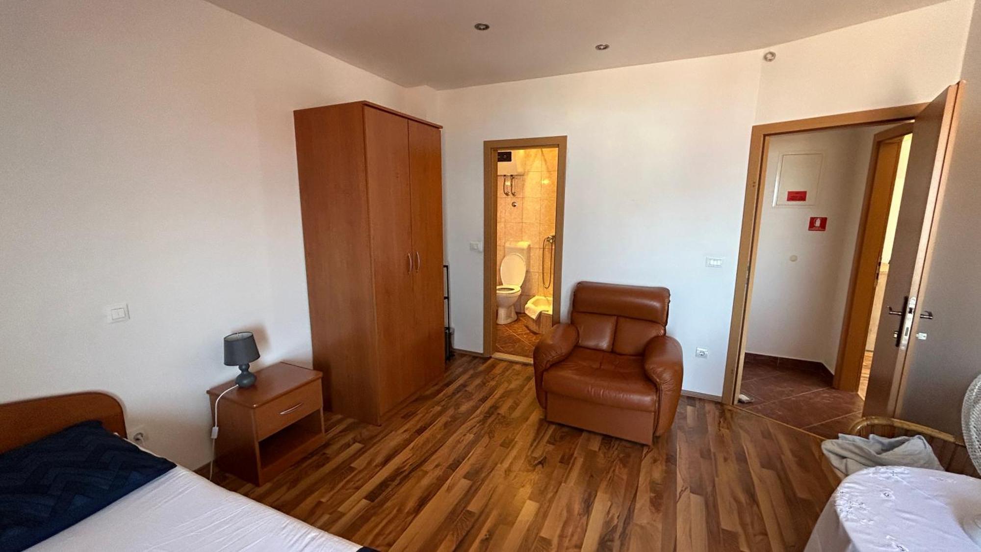 Apartman Senka Podgora Exteriér fotografie