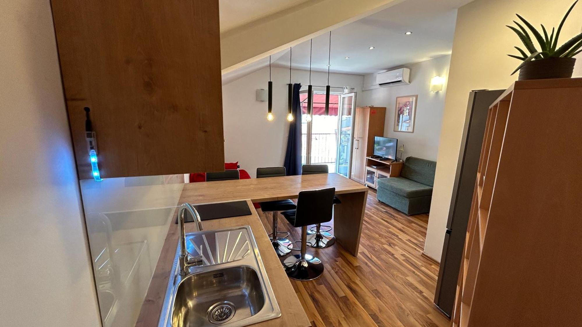 Apartman Senka Podgora Exteriér fotografie